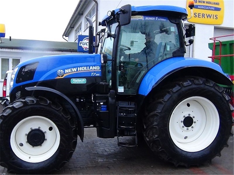 NEW HOLLAND T7.185 (2)