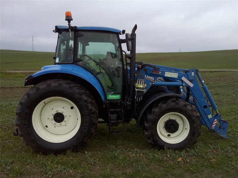 NEW HOLLAND T5.105 (2)
